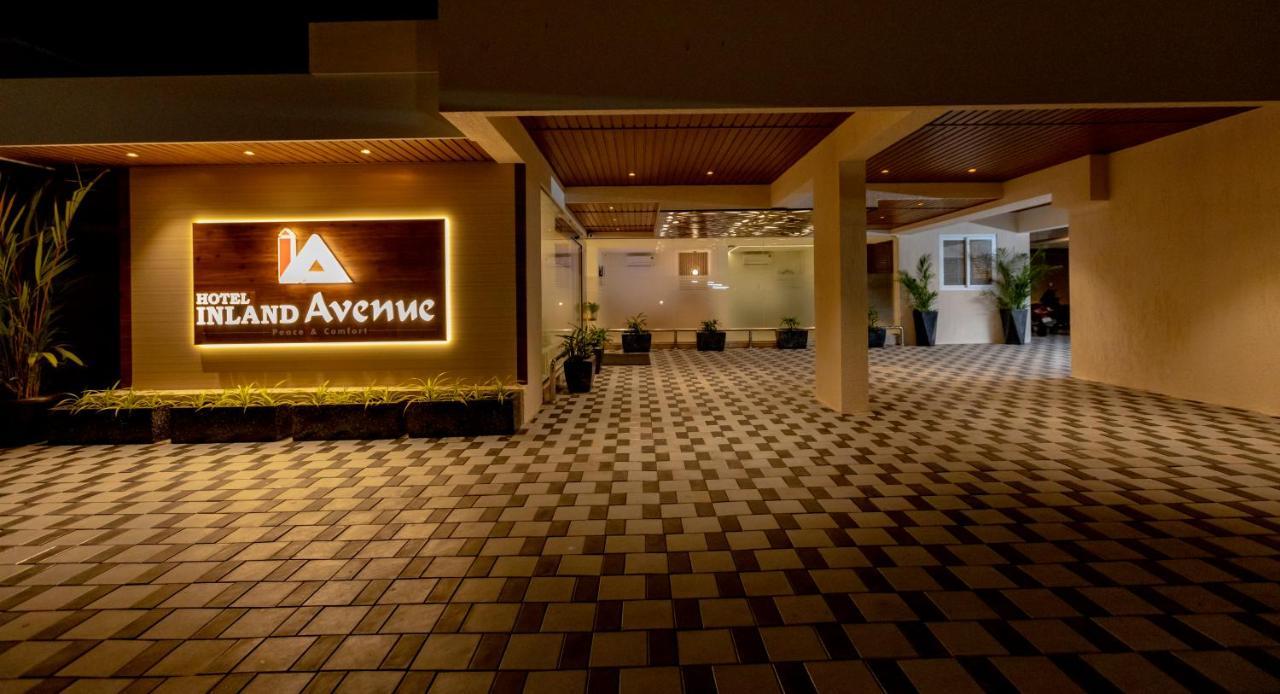 Hotel Inland Avenue Mangalore Bagian luar foto