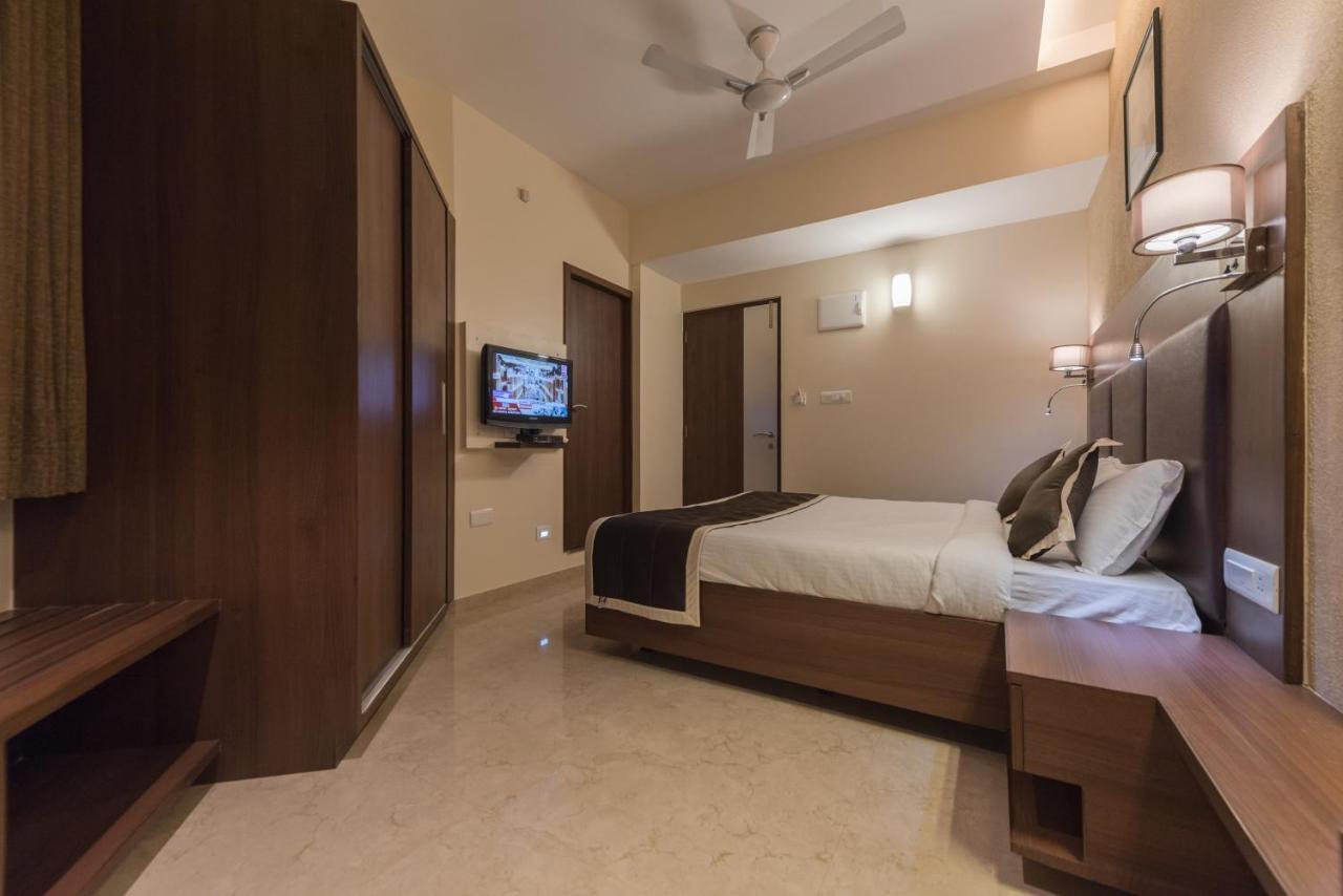 Hotel Inland Avenue Mangalore Bagian luar foto